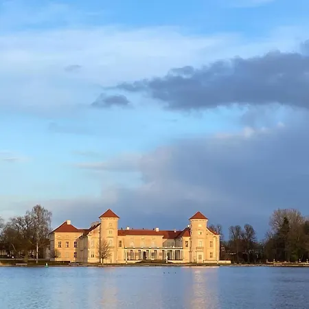 Hausboot Privatsfaehre